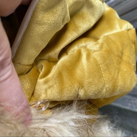 NWT PETA-Approved Vegan Mustard gold / Cream blush Reversible Puffer Coa… - Picture 5 of 10